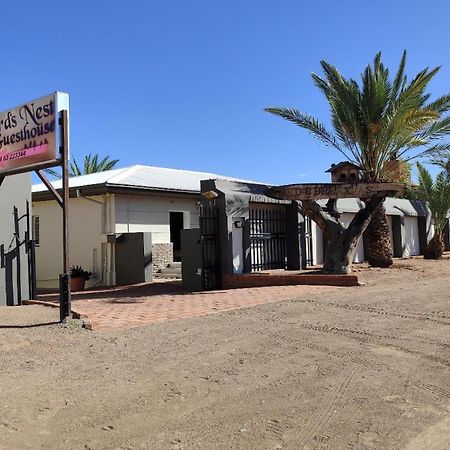 Bird'S Nest Guest House Keetmanshoop Buitenkant foto