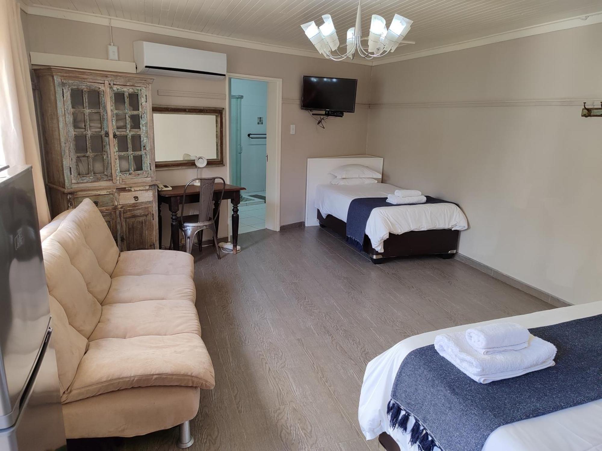 Bird'S Nest Guest House Keetmanshoop Buitenkant foto